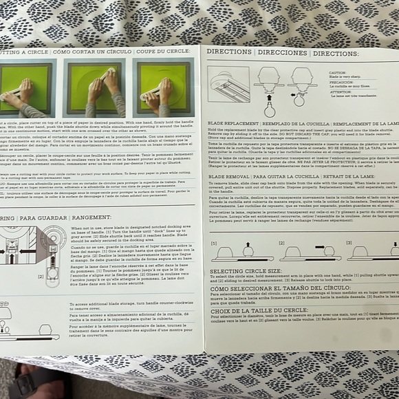 Martha Stewart Crafts Large Circle Cutter Blades up to 12” with instructions - Picture 4 of 4